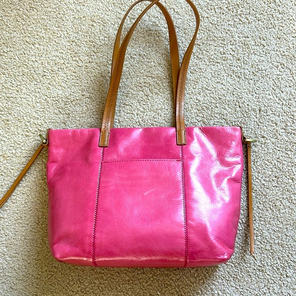 HOBO Handbags - Hobo Dusty Rose Tote